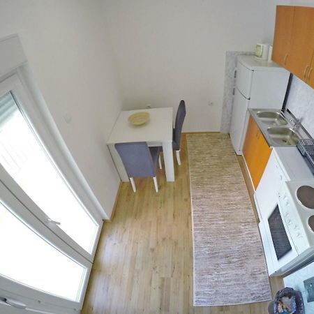 Apartmani Ambasador 特雷比涅 外观 照片